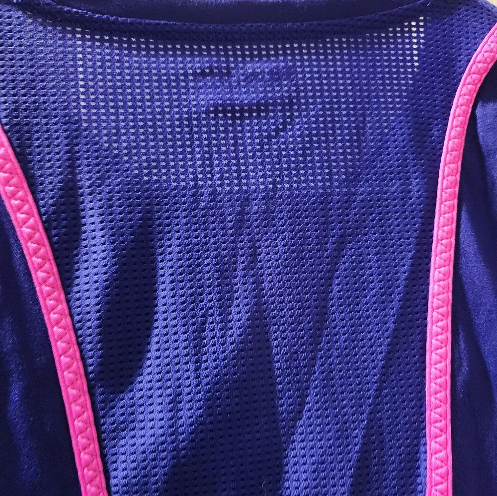 Fila Blue Athletic Running T-Shirt with Pink and Green Accents In Size Medium - Picture 7 of 14
